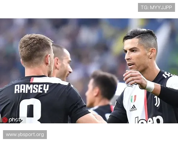 尤文图斯与AC米兰关注维罗纳21岁后卫科波拉引发转会传闻 尤文图斯与AC米兰关注维罗纳21岁后卫科波拉引发转会传闻