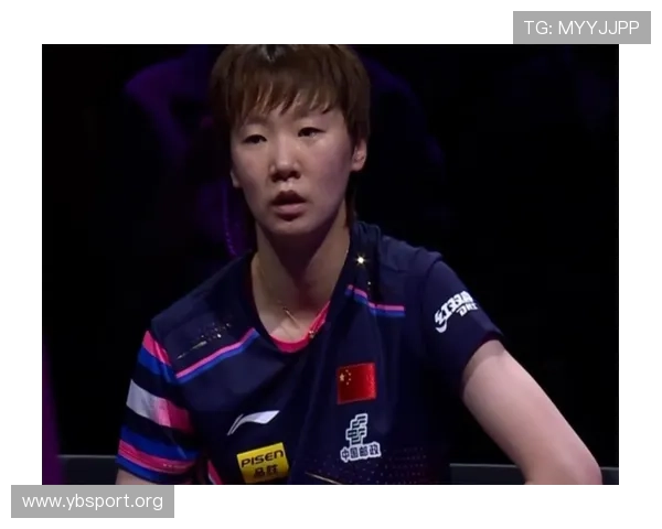 王曼昱退赛后携队医亮相伤情最新进展曝光未来职业动向引发关注 王曼昱退赛后携队医亮相伤情最新进展曝光未来职业动向引发关注